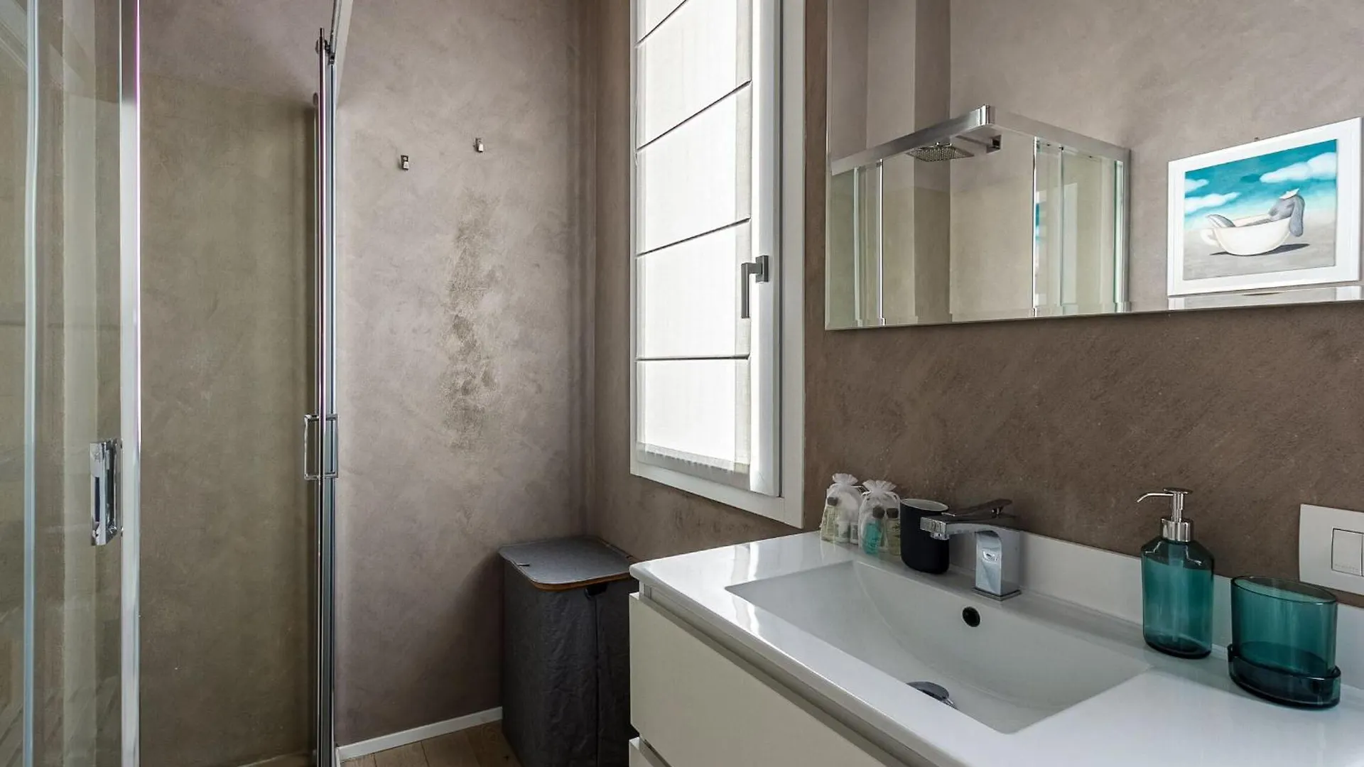 1Br Apartment Uberto Visconti Di Modrone A With Balcony In Milan